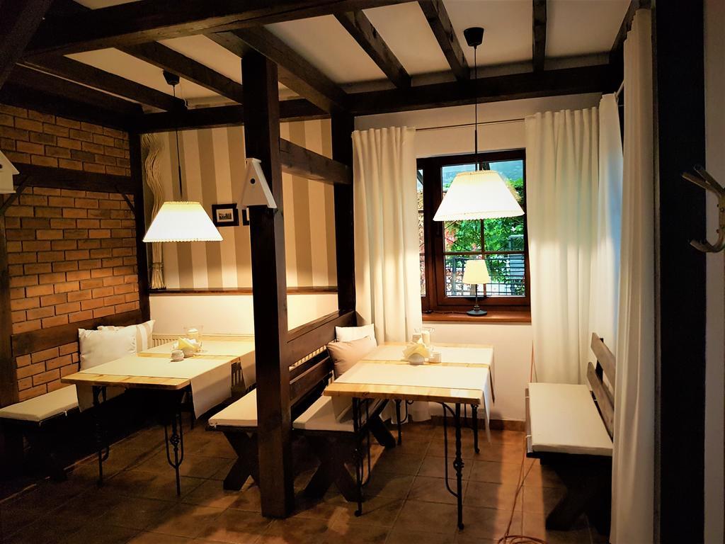 Hotel Restauracja Malopolska Jasło Екстериор снимка